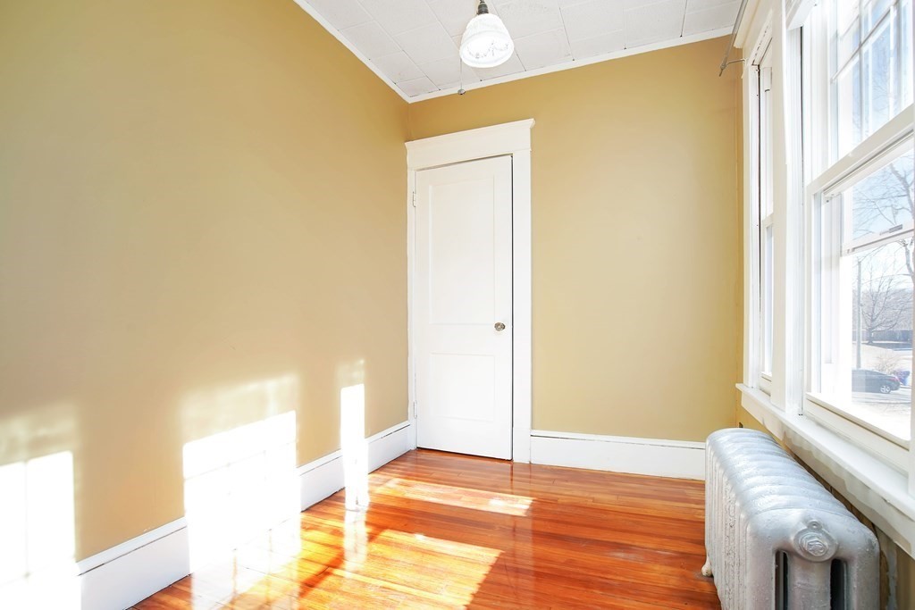 170 Berkshire Street Springfield, MA 01151 - Photo 26 of 41