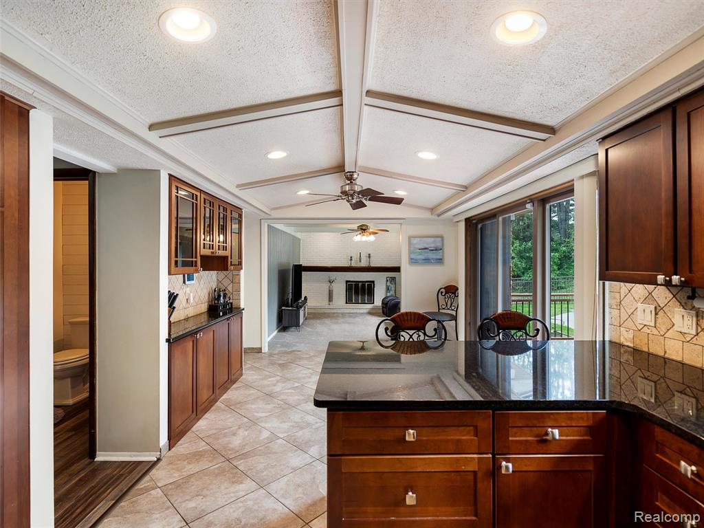 1890 Ludgate Lane Rochester Hills, MI 48309 - Photo 21 of 41