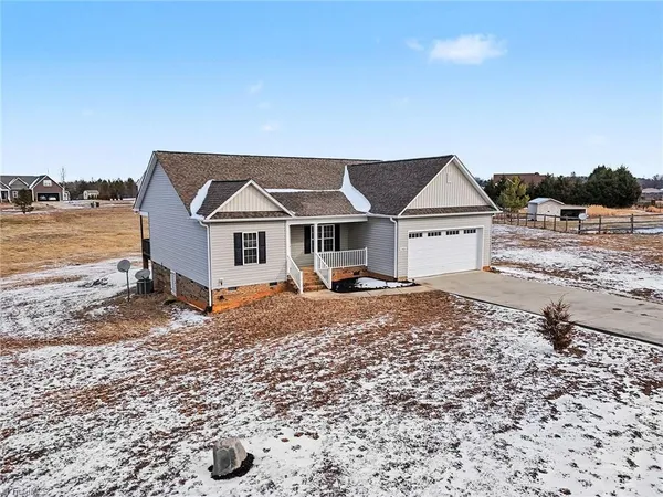 $349,000 | 7001 Kiley Court, Liberty, NC 27298