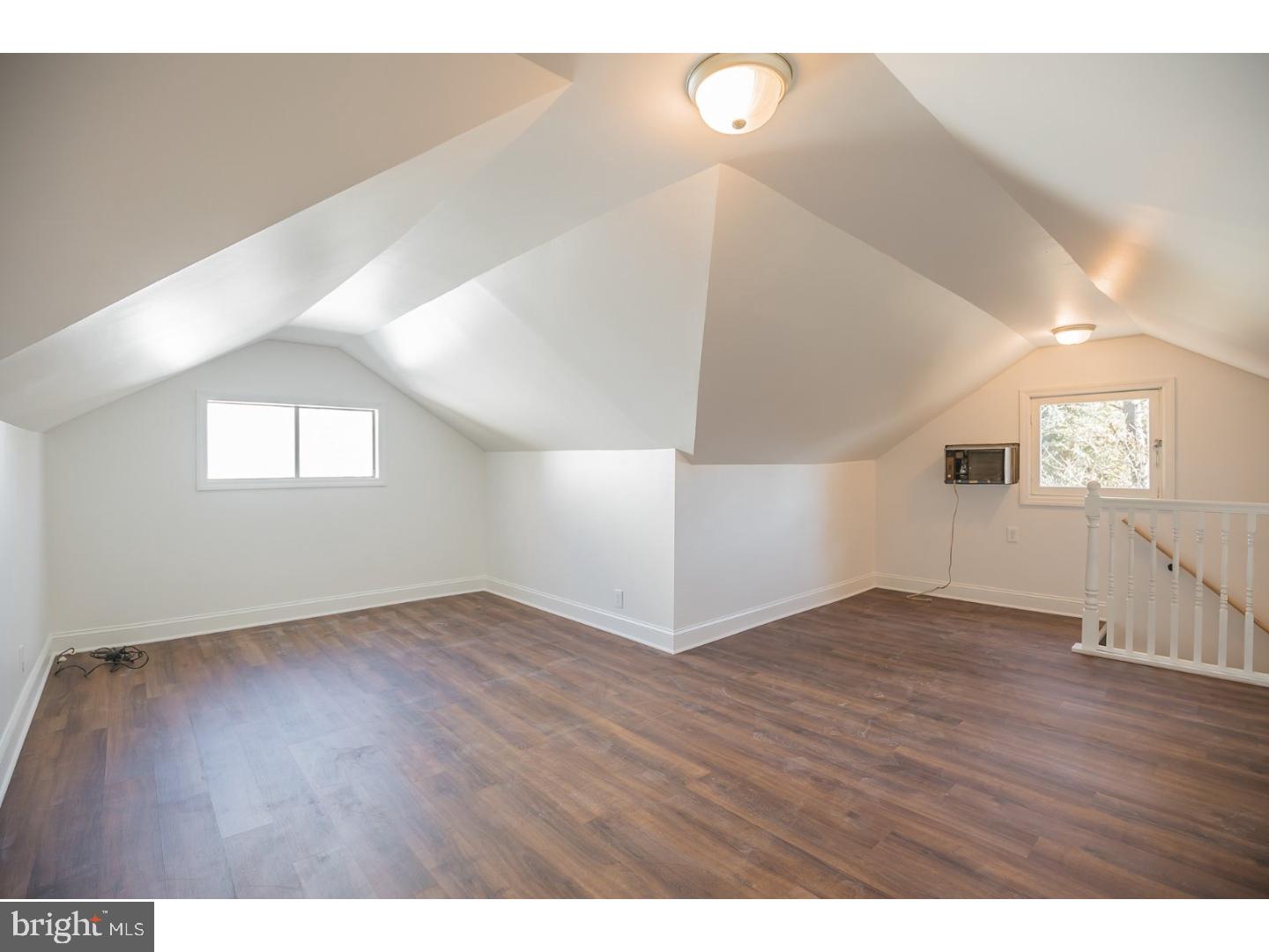 12 Pocahontas Road Somerdale, NJ 08083 - Photo 5 of 17 Gallery Image 5
