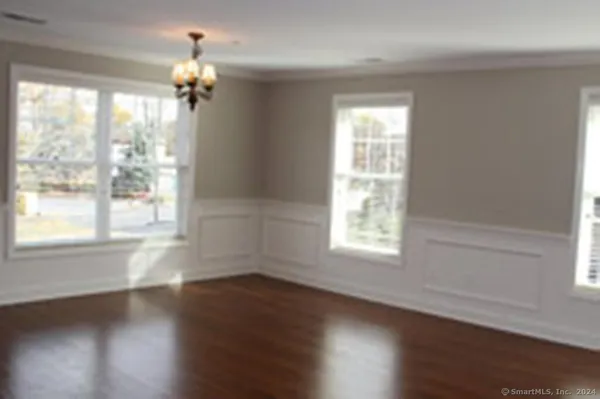 $1,900 | 67 West Main Street, Unit 323, Clinton, CT 06413