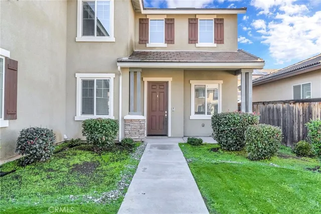 $579,000 | 1776 Whiteash Avenue, Clovis, CA 93619