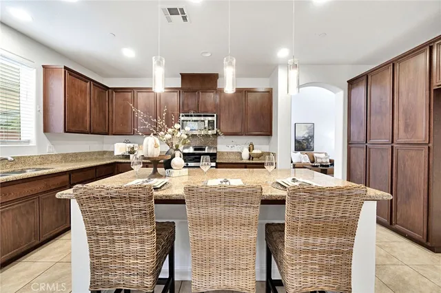 $579,000 | 1776 Whiteash Avenue, Clovis, CA 93619