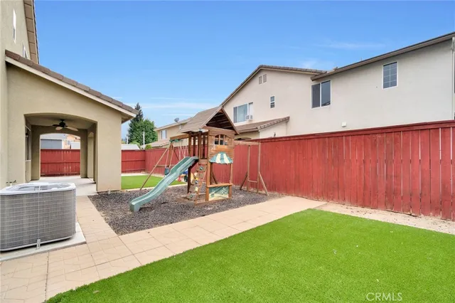 $613,500 | 1776 Whiteash Avenue, Clovis, CA 93619