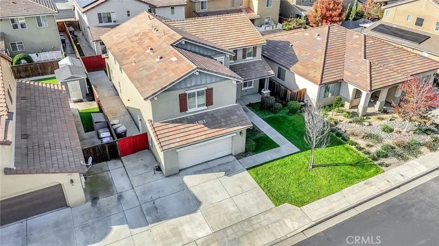 $579,000 | 1776 Whiteash Avenue, Clovis, CA 93619