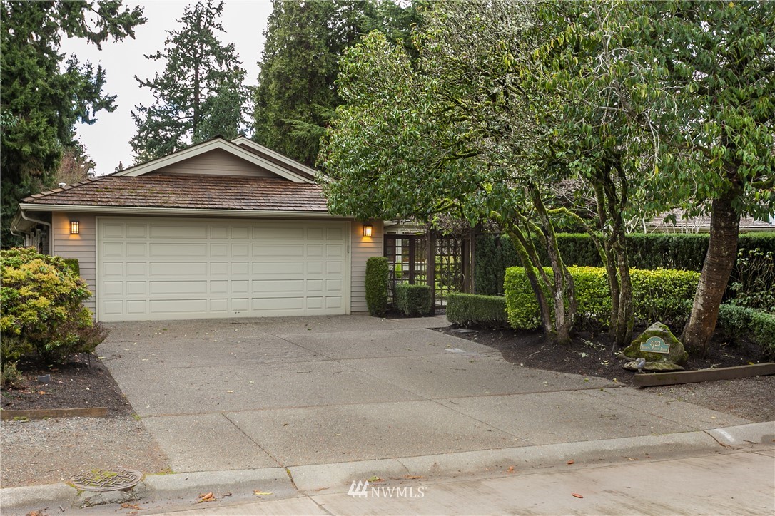 3123 Hunts Point Road Hunts Point, WA 98004 - Photo 1 of 25