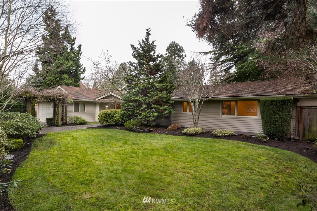 3123 Hunts Point Road Hunts Point, WA 98004 - Photo 25 of 25