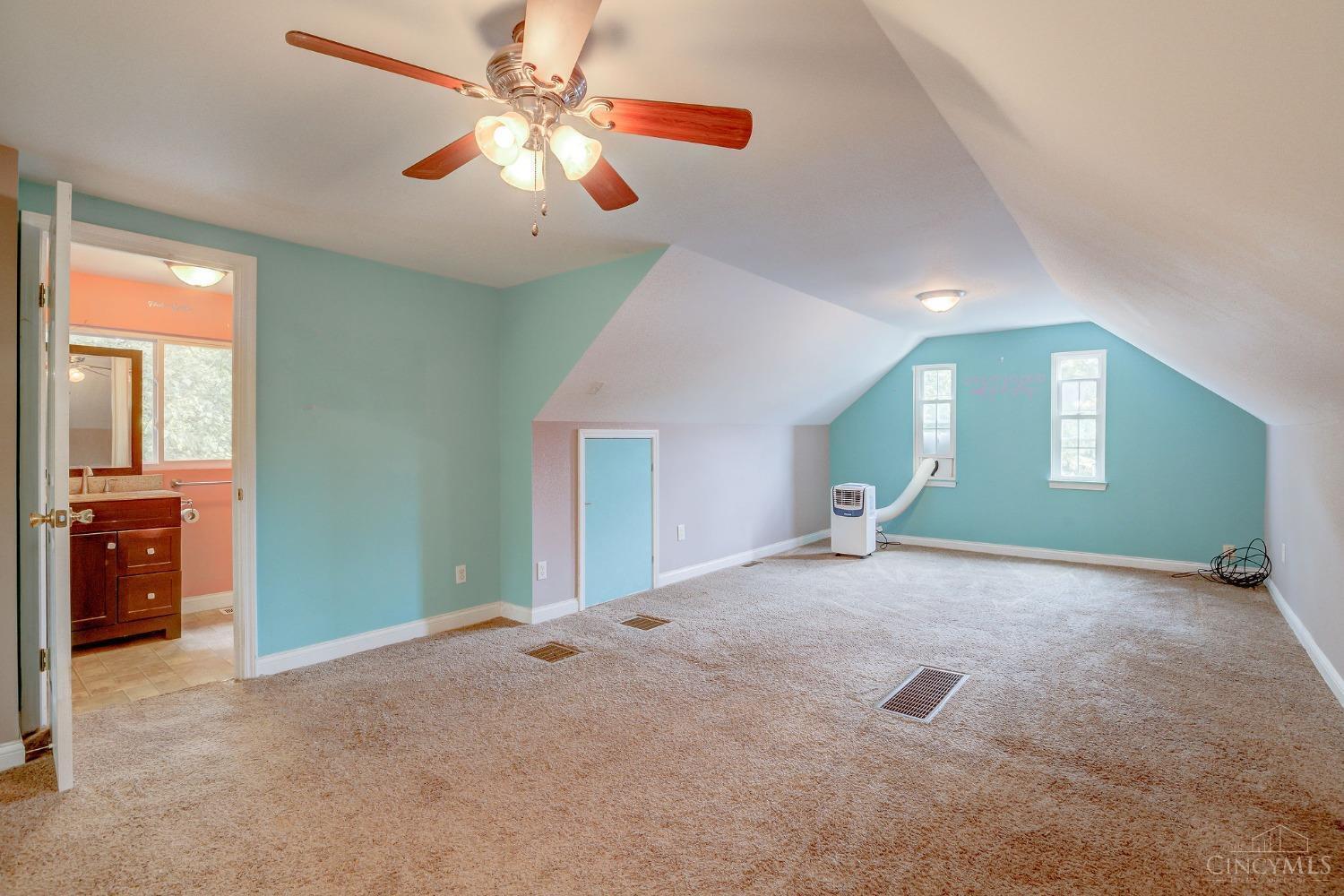 5400 Rapid Run Road Cincinnati, OH 45238 - Photo 25 of 50