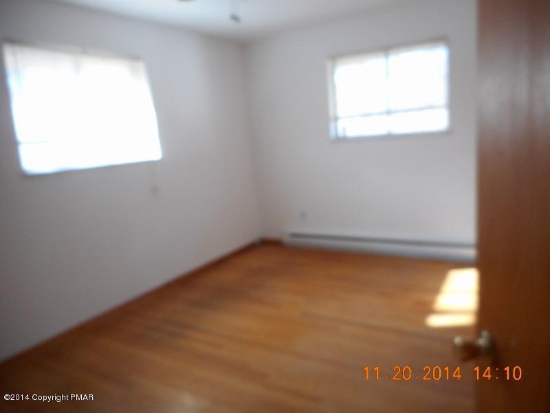 1305 Kilmer Road Tobyhanna, PA 18466 - Photo 6 of 12 143 (800x600)