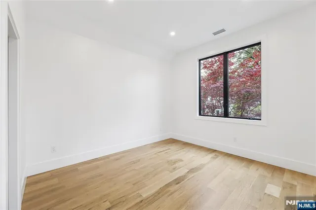 $3,790,000 | 84 Depeyster Avenue, Tenafly, NJ 07670