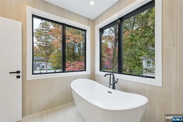 $3,790,000 | 84 Depeyster Avenue, Tenafly, NJ 07670