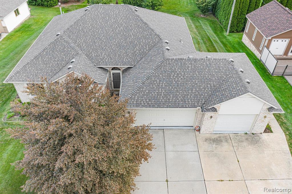 47946 Sugarbush Road New Baltimore, MI 48047 - Photo 28 of 34
