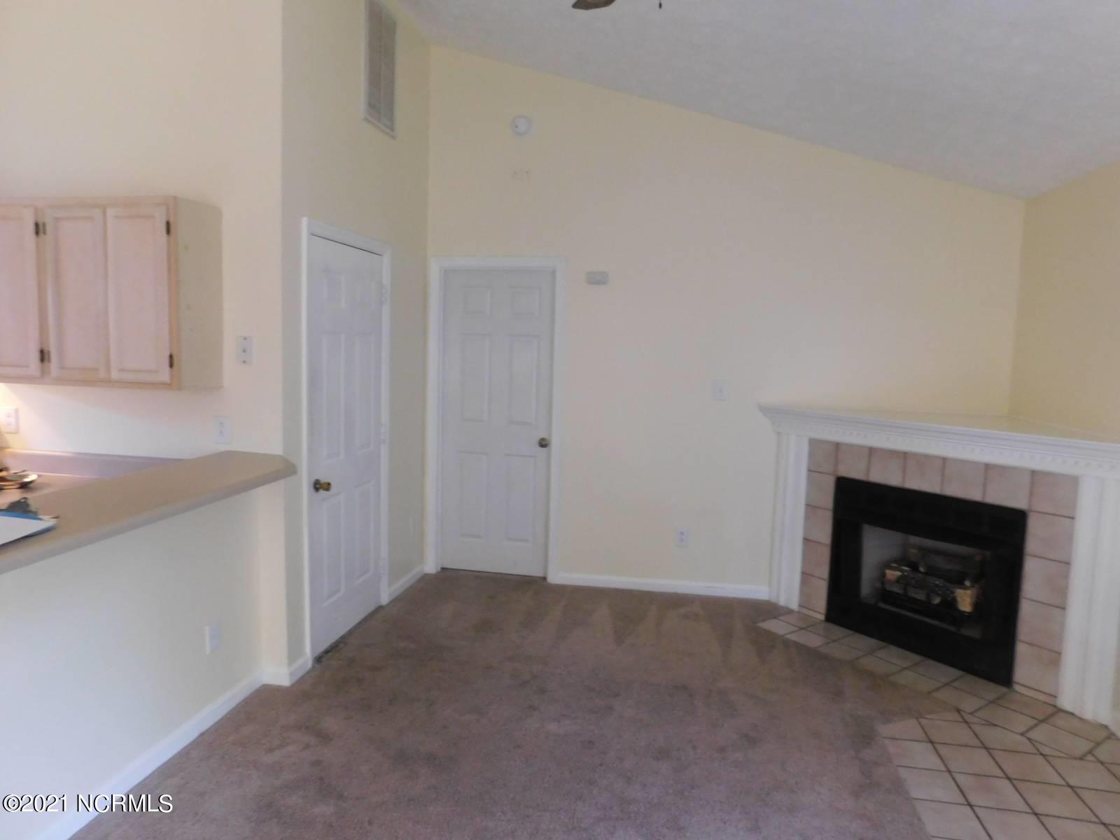 307 Church Road Havelock, NC 28532 - Photo 6 of 27 Living room to FP