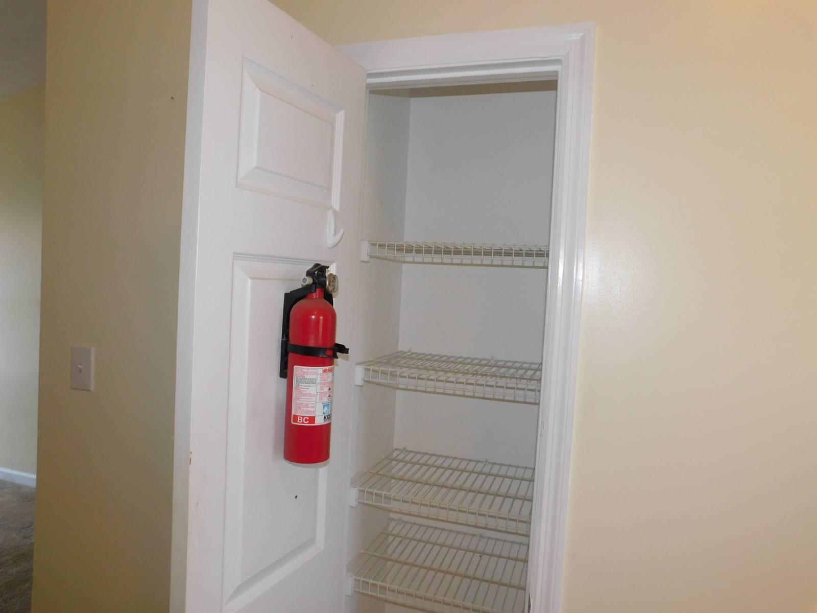 307 Church Road Havelock, NC 28532 - Photo 9 of 27 Kitchen Pantry