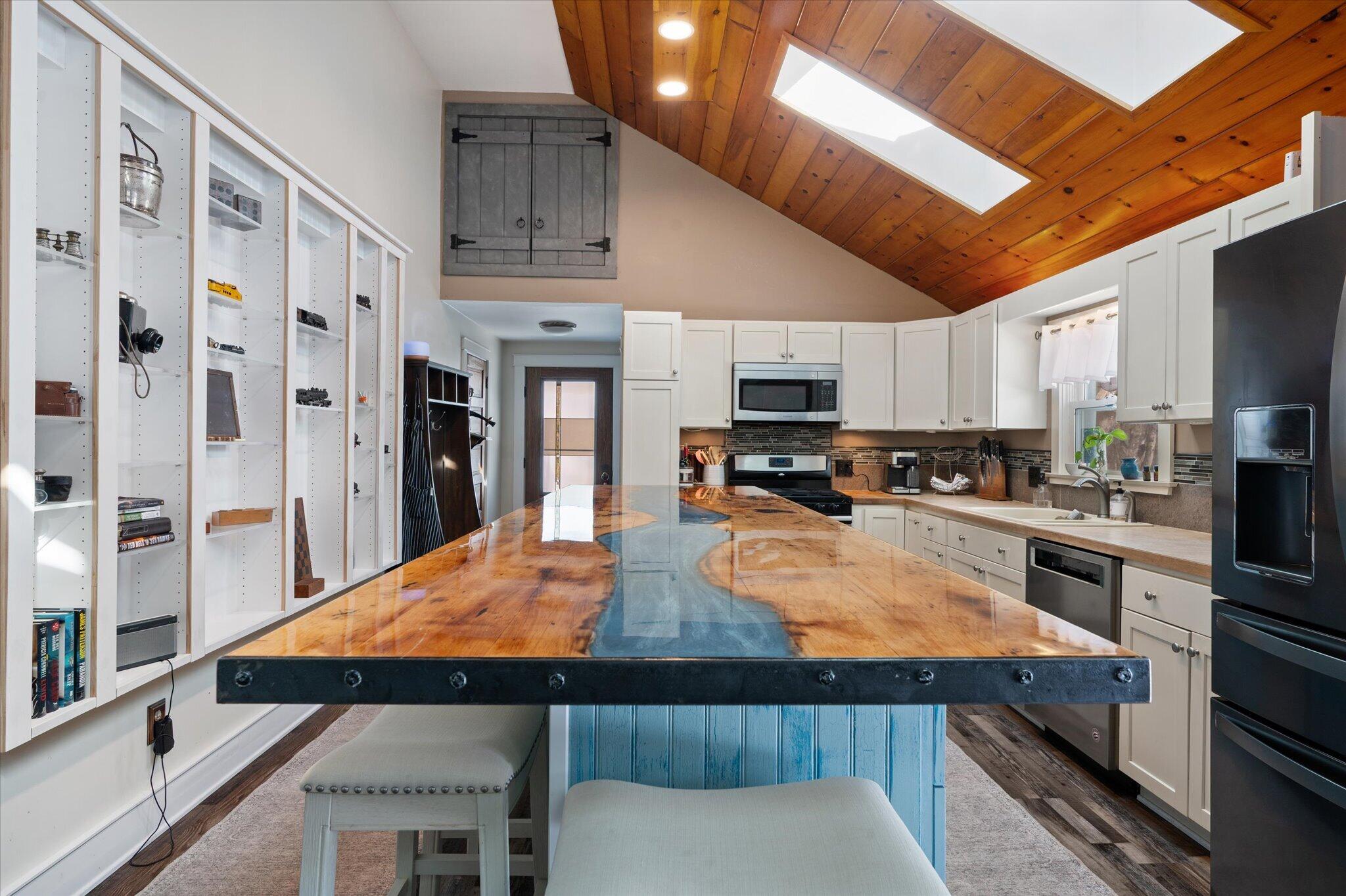 12 Irish Lane Winterport, ME 04496 - Photo 11 of 61 06-12 Irish Ln