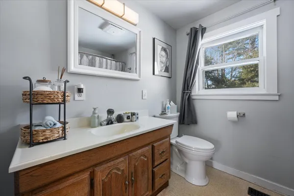 $435,000 | 12 Irish Lane, Winterport, ME 04496