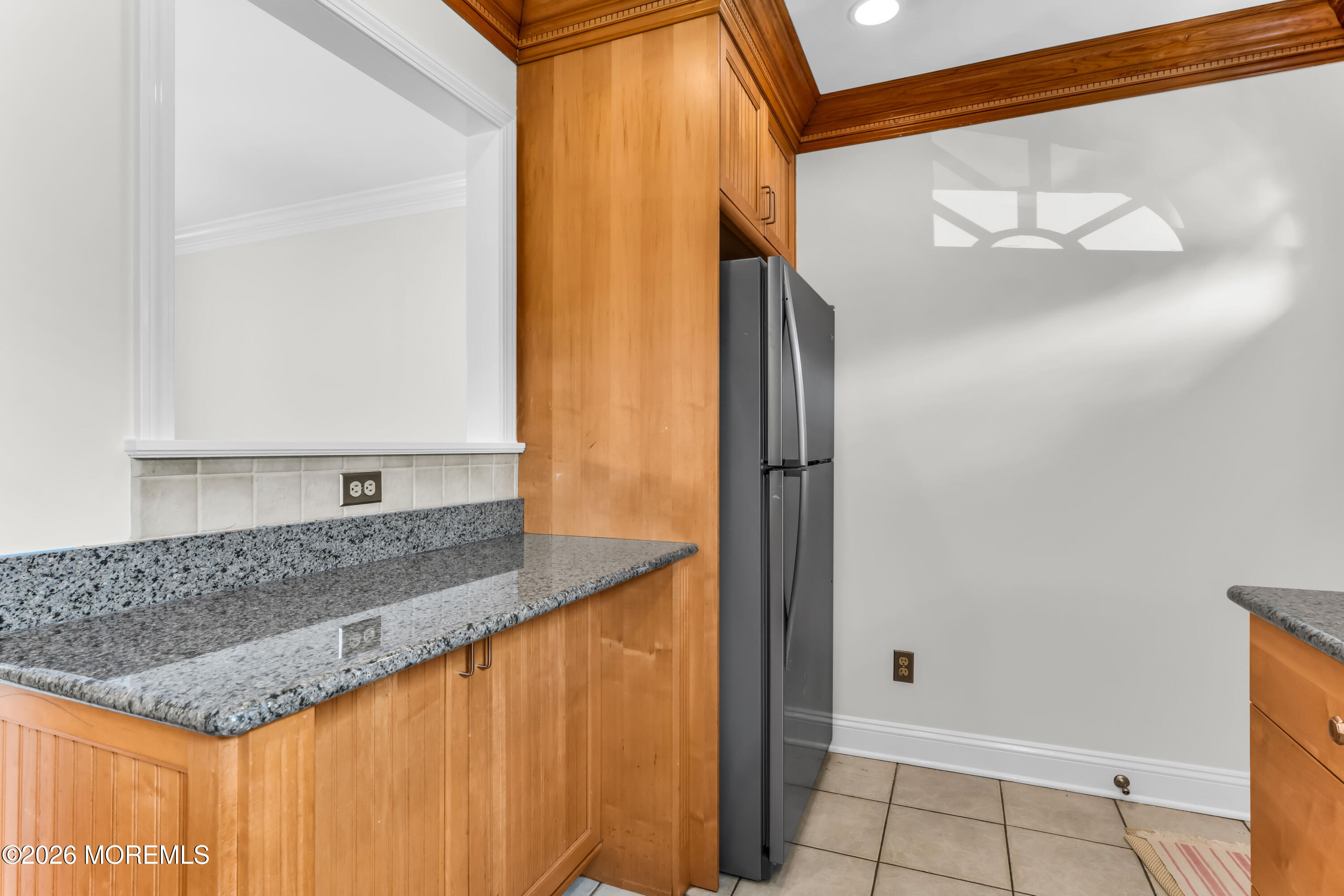 321 Spring Street, Unit 6 Red Bank, NJ 07701 - Photo 9 of 33 print_quality-HOM03183