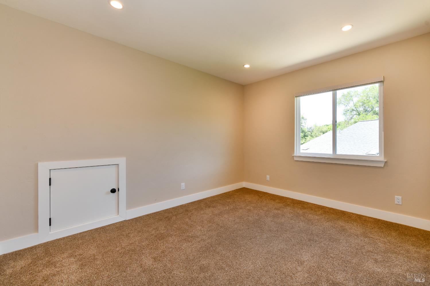 1802 Bella Vista Way Santa Rosa, CA 95403 - Photo 36 of 49