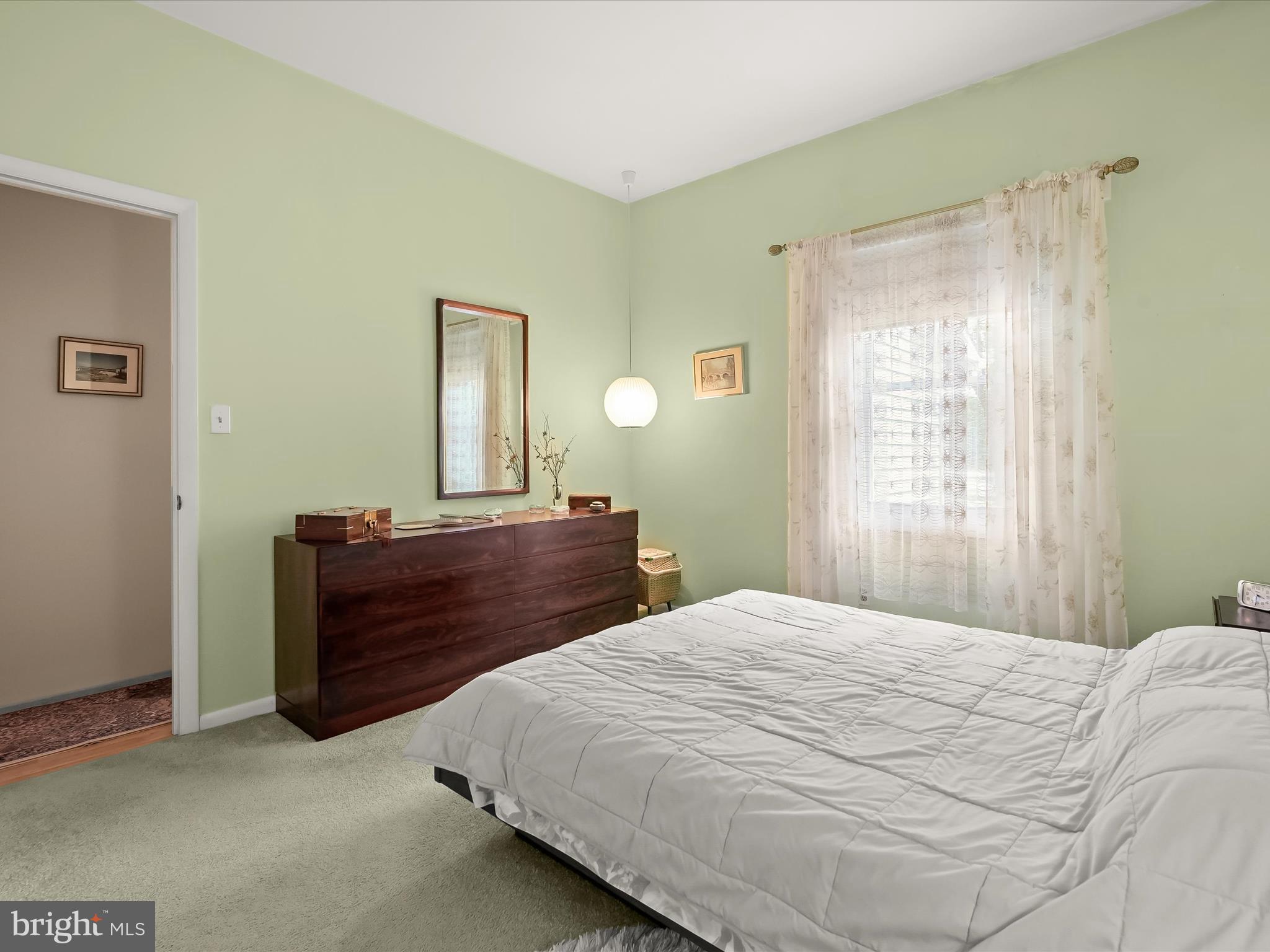 512 Grovethorn Road Middle River, MD 21220 - Photo 19 of 49 Primary Bedroom Suite
