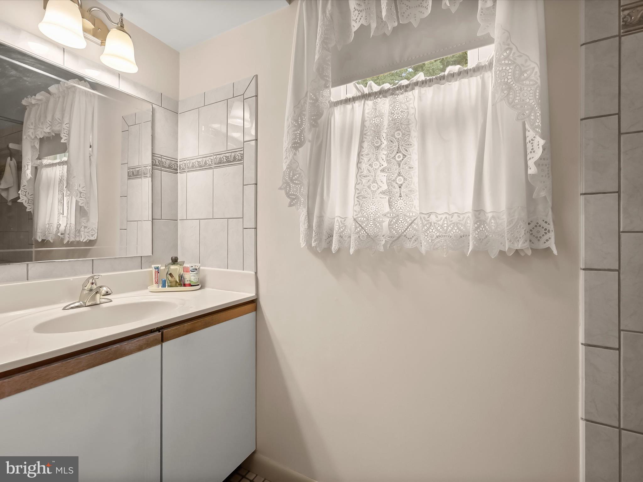 512 Grovethorn Road Middle River, MD 21220 - Photo 28 of 49 Second Full Bathroom