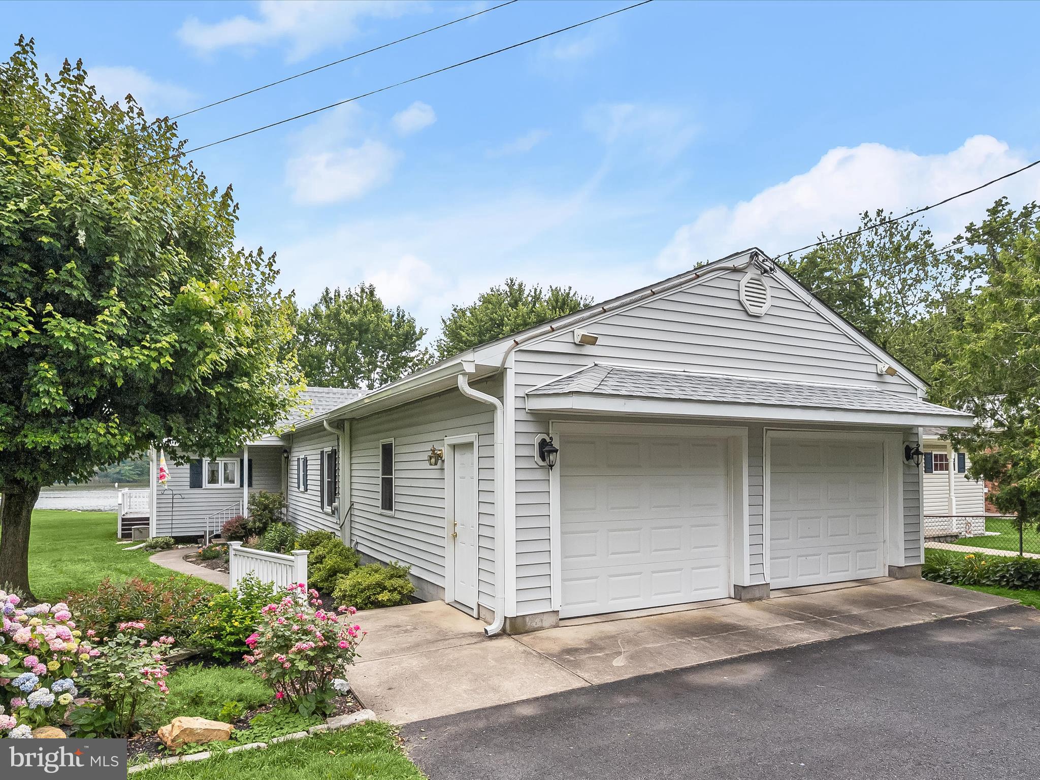 512 Grovethorn Road Middle River, MD 21220 - Photo 40 of 49 Front