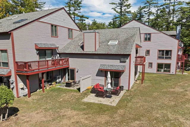 $495,000 | 3 River Run Drive, Unit A, Bartlett, NH 03812