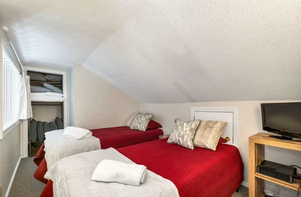 $495,000 | 3 River Run Drive, Unit A, Bartlett, NH 03812