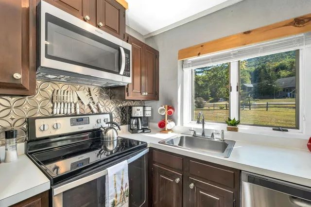 $495,000 | 3 River Run Drive, Unit A, Bartlett, NH 03812