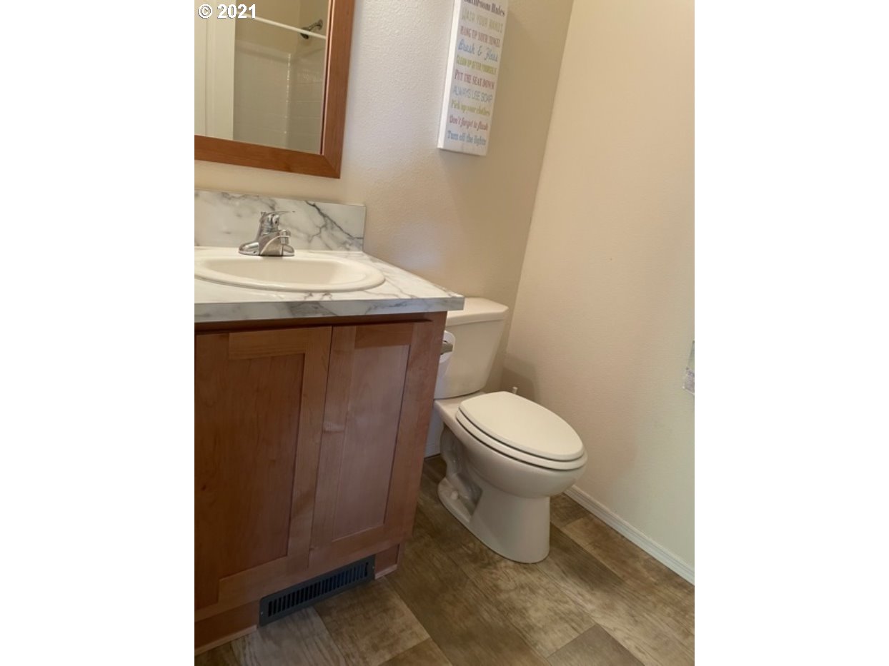 4915 Swegle Road Northeast, Unit 24 Salem, OR 97301 - Photo 13 of 26