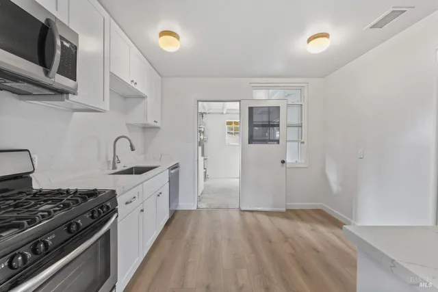 $675,000 | 1295 Hemlock Street, Napa, CA 94559