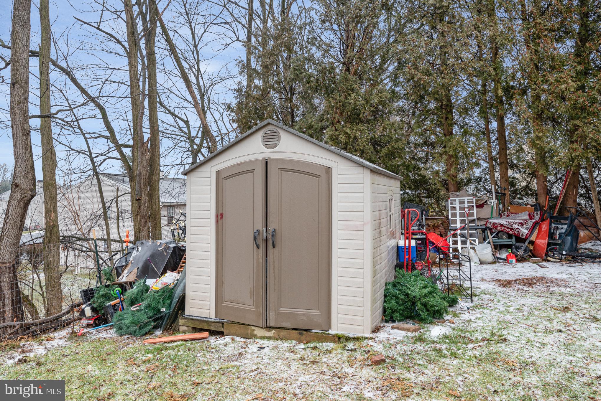 5161 Erie Road Harrisburg, PA 17111 - Photo 31 of 32 Gallery Image 31