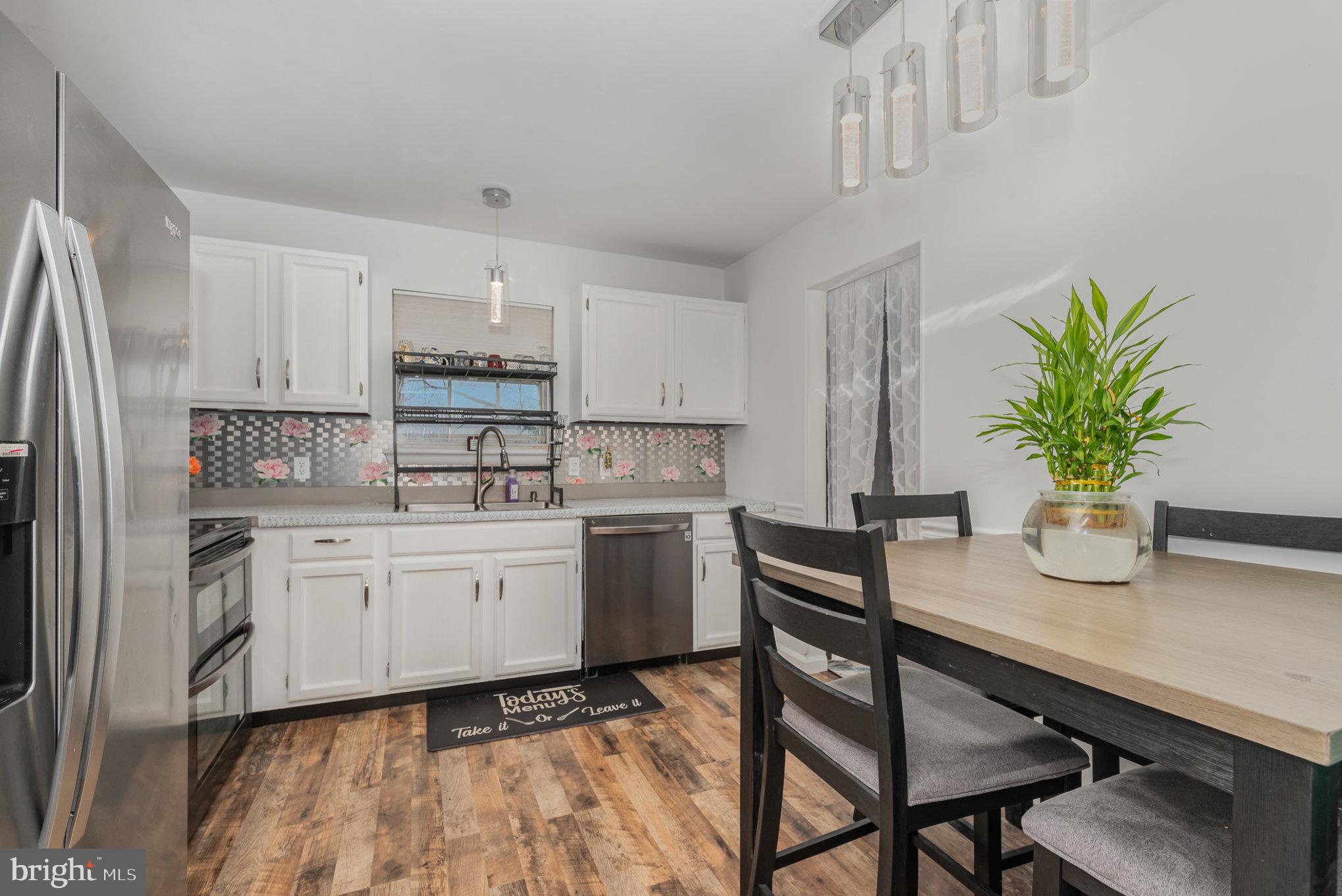 5161 Erie Road Harrisburg, PA 17111 - Photo 10 of 32 Gallery Image 10