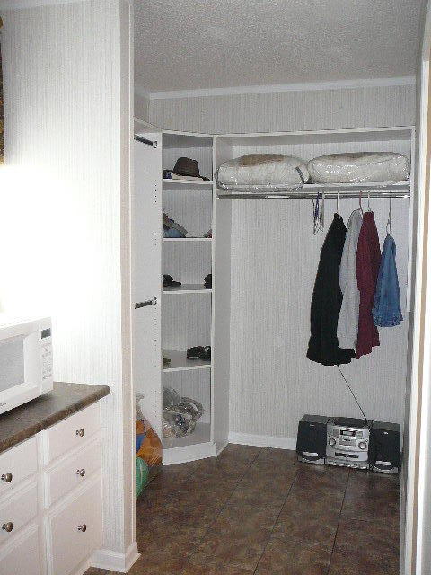 125 Pineridge Road Elloree, SC 29047 - Photo 15 of 29 Master Closet