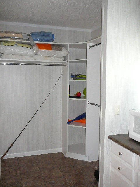 125 Pineridge Road Elloree, SC 29047 - Photo 16 of 29 Master Closet