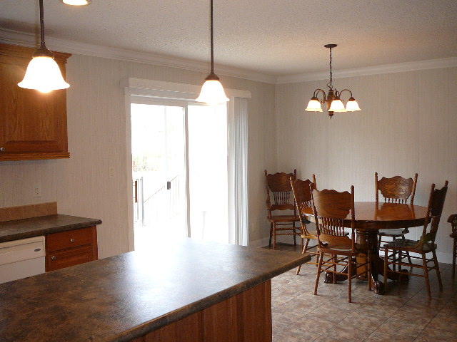 125 Pineridge Road Elloree, SC 29047 - Photo 6 of 29 Eat-in Area