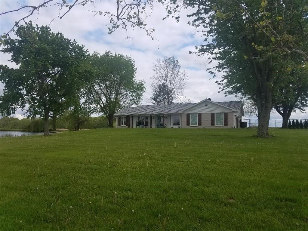 12575 Walters Road Martinsville, IN 46151 - Photo 1 of 42 Gallery Image 1