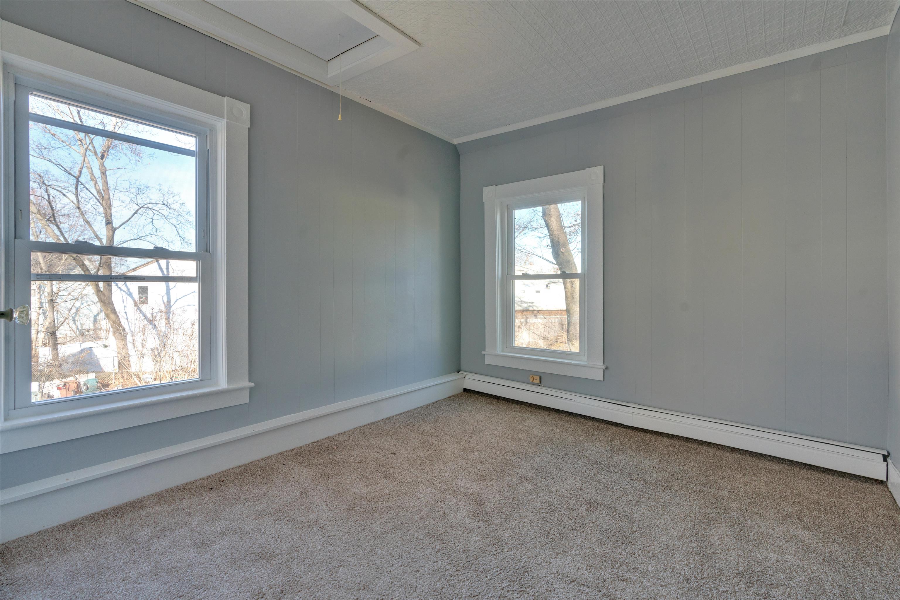 74 Charles Street, Unit 2 Rochester, NH 03867 - Photo 19 of 42