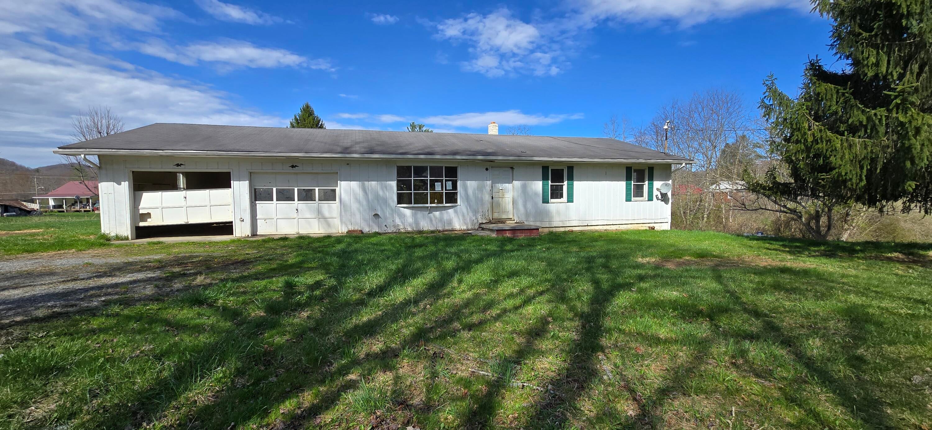 180 Johnson Road Meadow Bridge, WV 25976 - Photo 1 of 22 Gallery Image 1