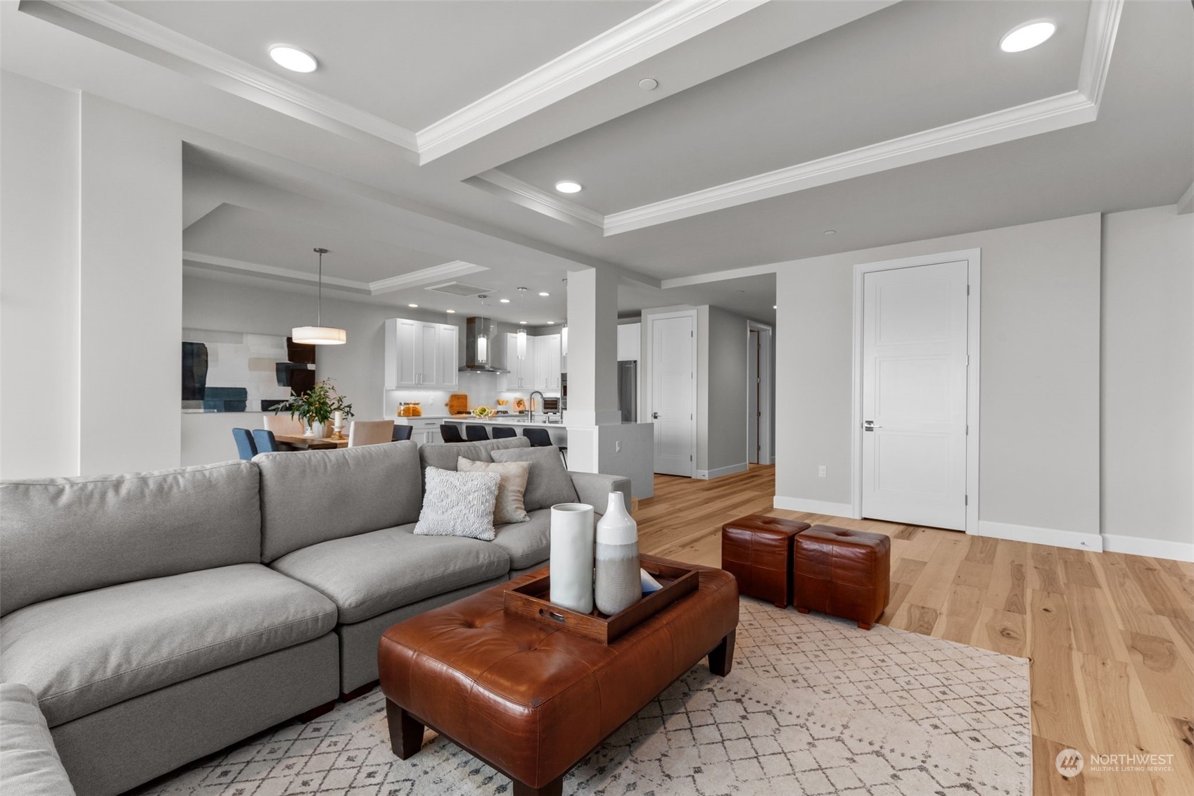4907 Main Street, Unit 508 Tacoma, WA 98407 - Photo 4 of 40 a living room with furniture