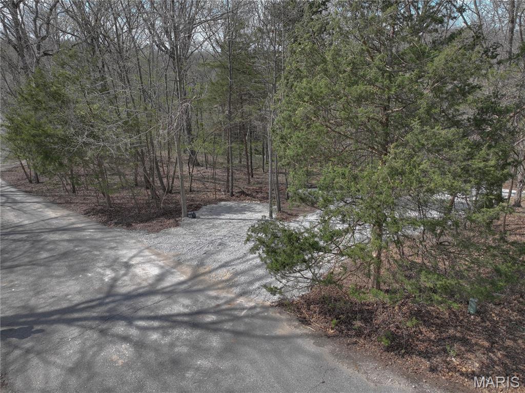 2456 Alpine Peak Drive Innsbrook, MO 63390 - Photo 2 of 9