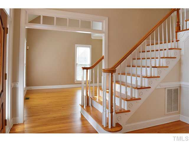 5309 Cosmos Court Raleigh, NC 27613 - Photo 2 of 24 Foyer