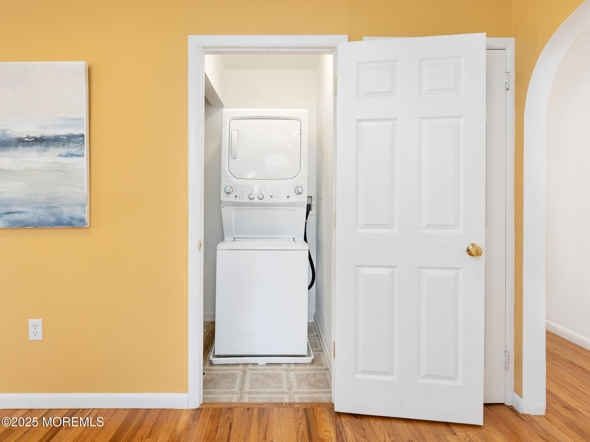 2006 Fairway Drive Spring Lake, NJ 07762 - Photo 20 of 34 Washer Dryer