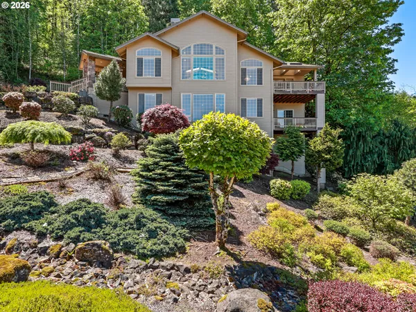 $890,000 | 4617 Southeast Honors Place, Gresham, OR 97080