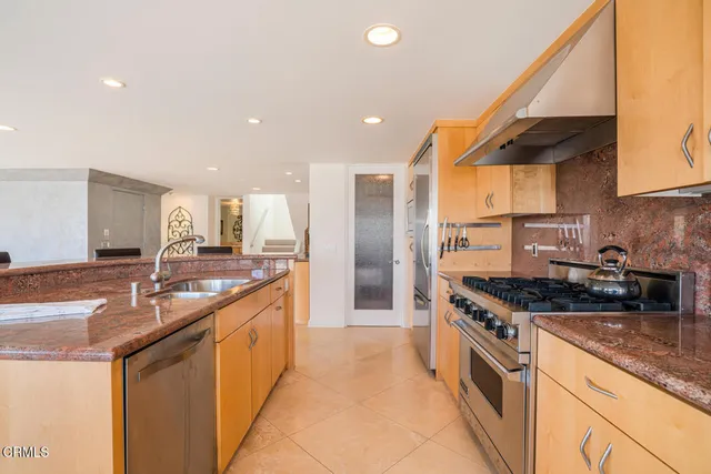 $3,445,000 | 3300 Ocean Drive, Oxnard, CA 93035