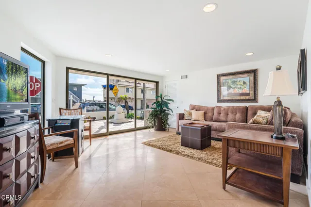 $3,445,000 | 3300 Ocean Drive, Oxnard, CA 93035