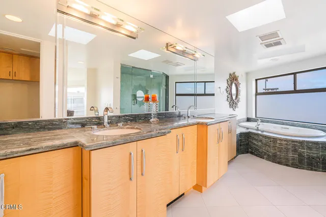 $3,445,000 | 3300 Ocean Drive, Oxnard, CA 93035