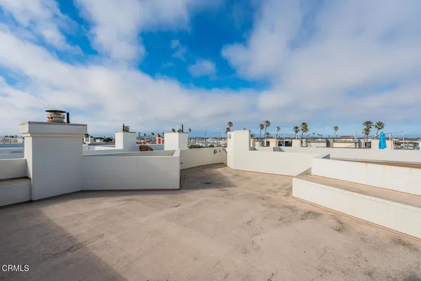 $3,295,000 | 3300 Ocean Drive, Oxnard, CA 93035