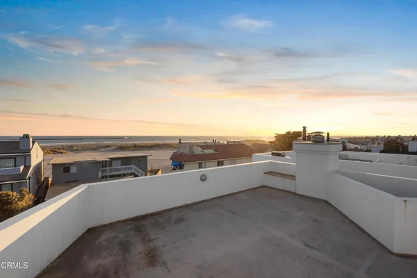 $3,295,000 | 3300 Ocean Drive, Oxnard, CA 93035