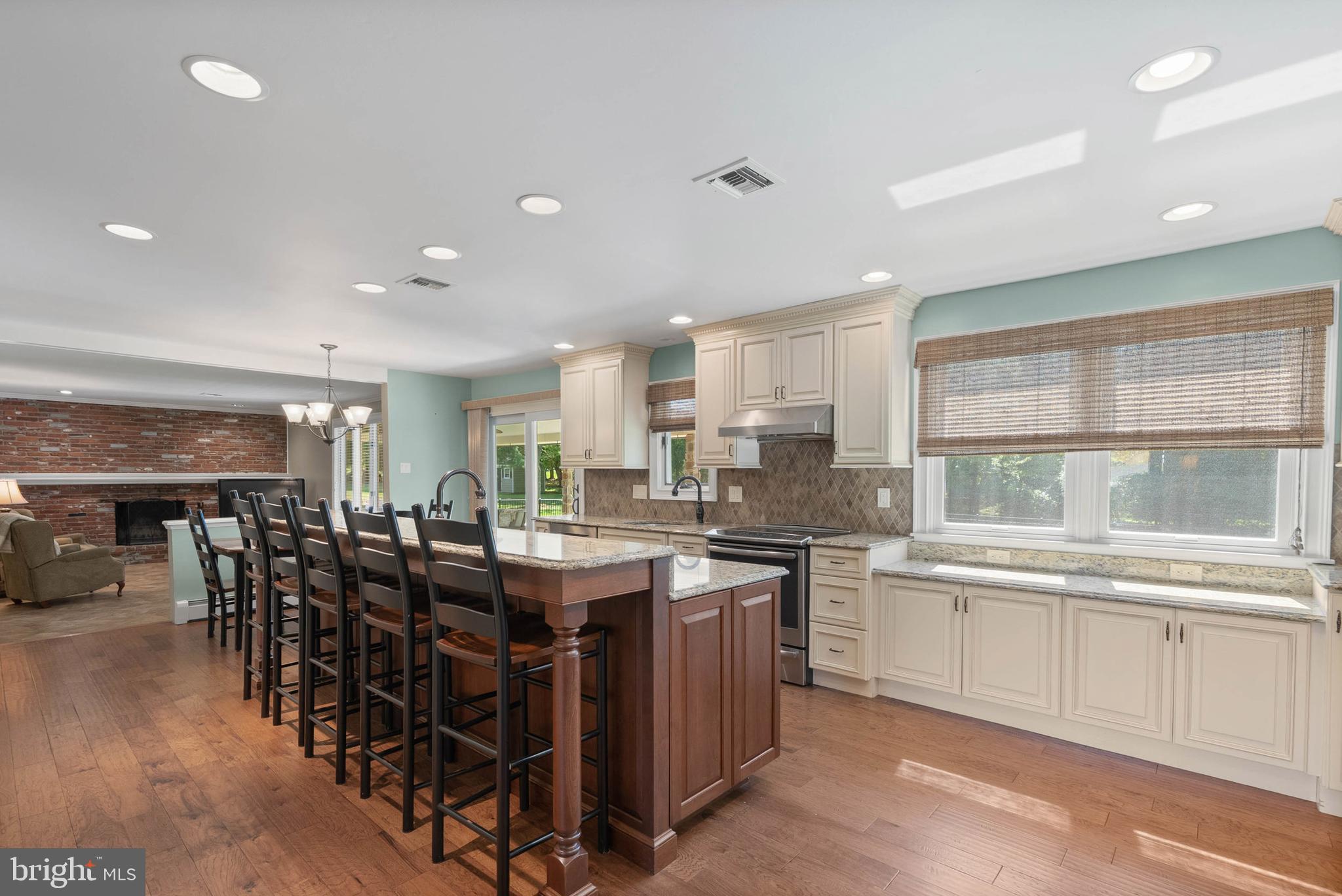 728 Hoover Road Blue Bell, PA 19422 - Photo 12 of 45 Gallery Image 12