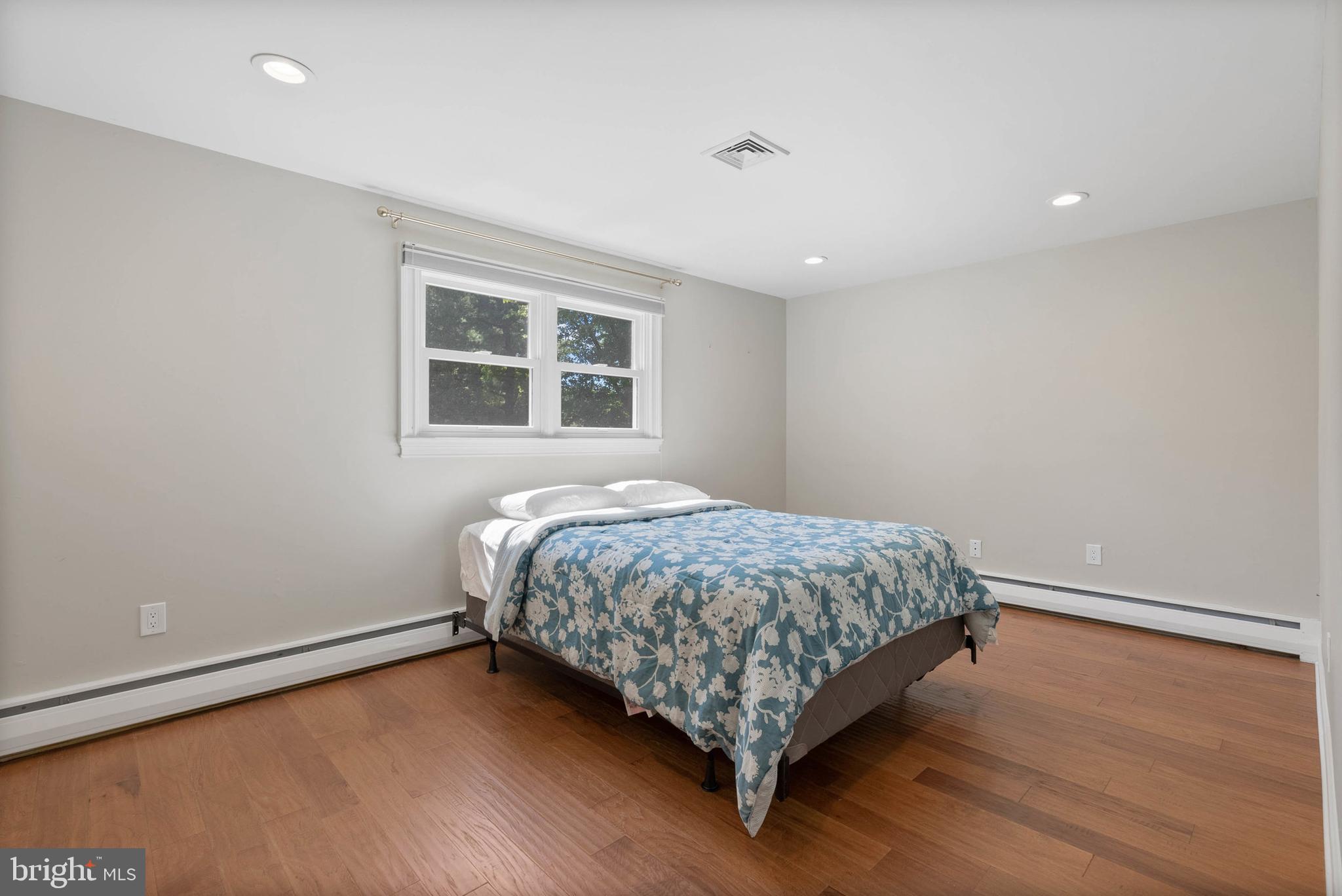 728 Hoover Road Blue Bell, PA 19422 - Photo 32 of 45 Gallery Image 32